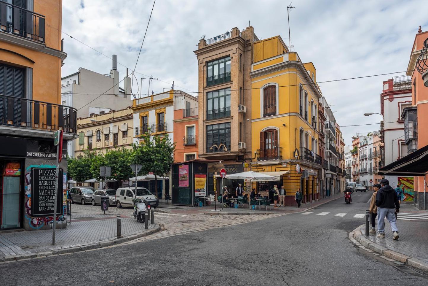 Alohamundi Quintana Apartment Seville Luaran gambar